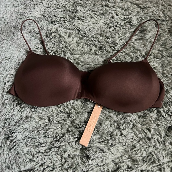 SKIMS WIRELESS FORM MICRO STRAP PLUNGE BRA Cocoa Brown 38C NWT - Picture 3 of 5
